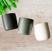 Load image into Gallery viewer, Glamour Soy Candle
